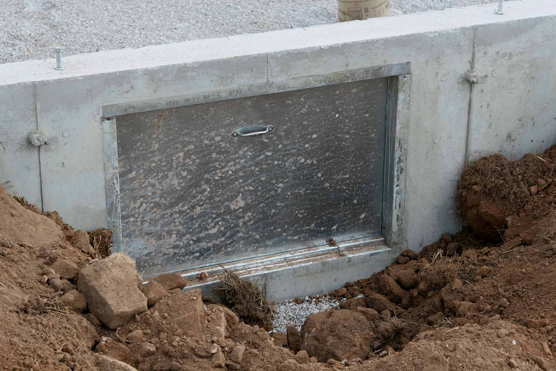 crawl space door