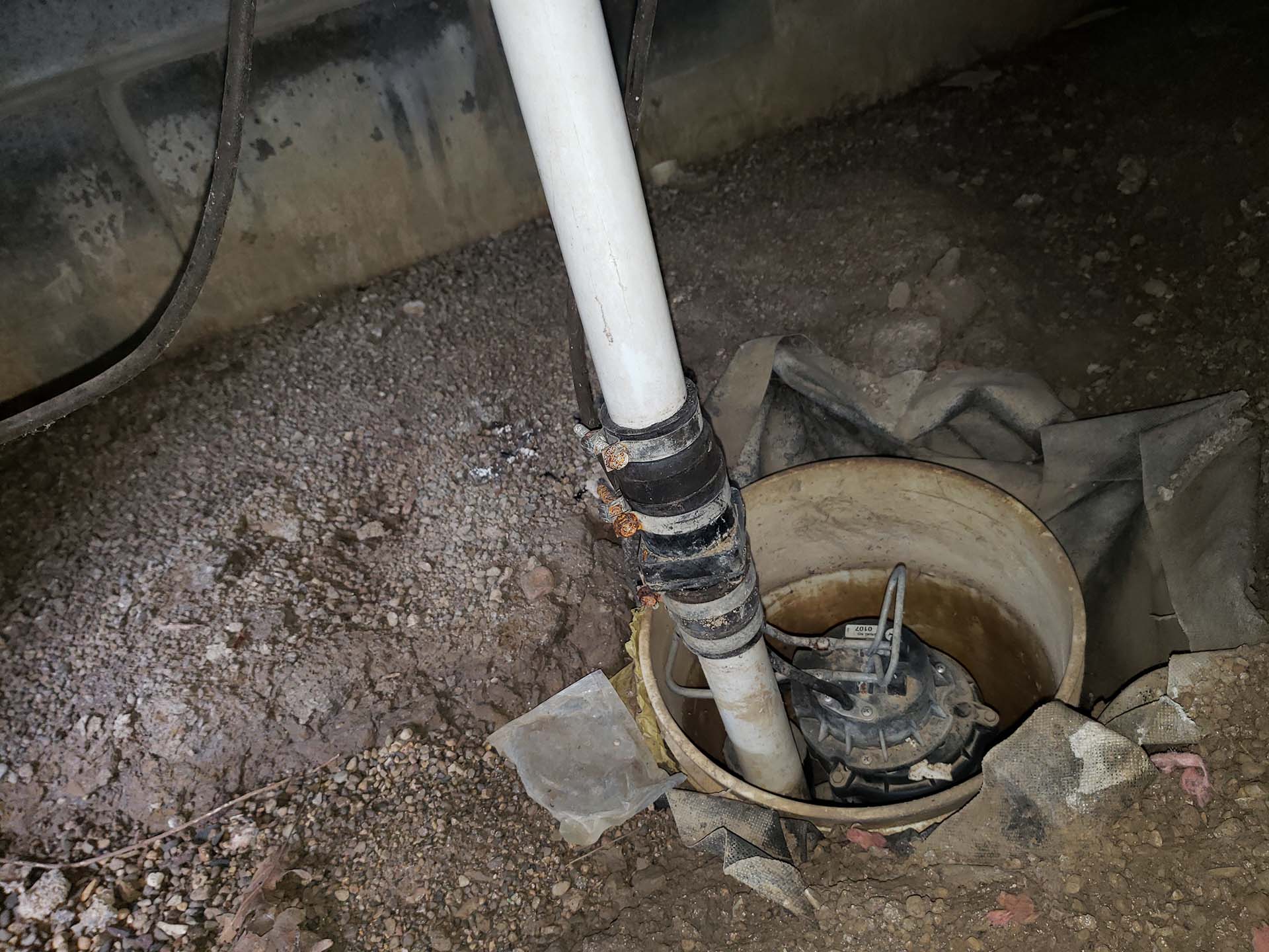 crawl space sump pump problems